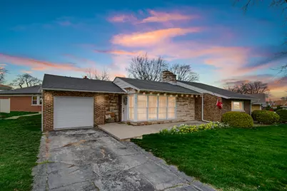 920 Theresa Lane, Chicago Heights, IL 60411 - Photo 1