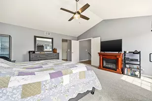 12221 Sinnett St, Huntley, IL 60142 - Photo 21