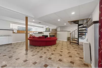 221 E Grantley Avenue, Elmhurst, IL 60126 - Photo 21