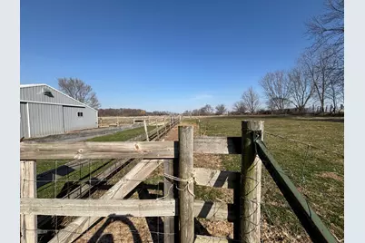 12421 Olson Road, Caledonia, IL 61011 - Photo 9