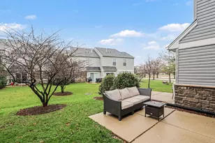 102 Devoe Dr, Oswego, IL 60543 - Photo 25