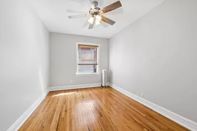 242 S Maple Avenue #1E, Oak Park, IL 60302 - Photo 11