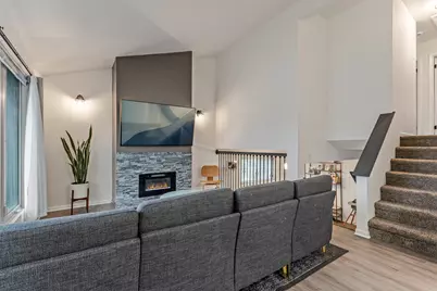 9308 Home Court, Des Plaines, IL 60016 - Photo 3