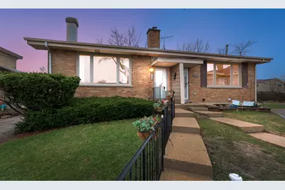 9308 Home Court, Des Plaines, IL 60016 - Photo 1