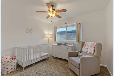 9308 Home Court, Des Plaines, IL 60016 - Photo 15