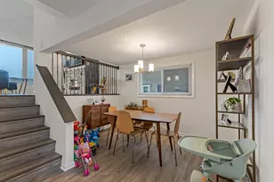 9308 Home Ct, Des Plaines, IL 60016 - Photo 5