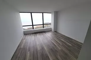 5415 N Sheridan Rd, Chicago, IL 60640 - Photo 3