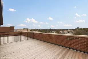 3326 W Irving Park Rd, Chicago, IL 60618 - Photo 15