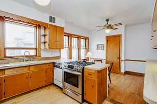 5900 N Talman Ave, Chicago, IL 60659 - Photo 21