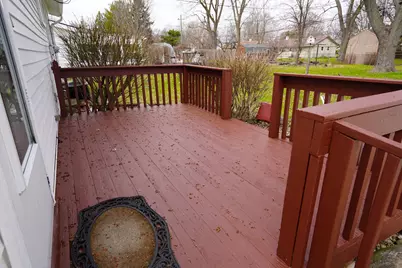 615 Best Avenue, Dekalb, IL 60115 - Photo 13