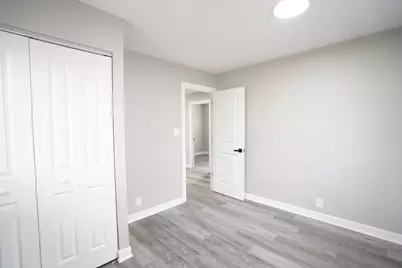 615 Best Avenue, Dekalb, IL 60115 - Photo 9