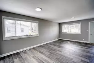 615 Best Ave, Dekalb, IL 60115 - Photo 7