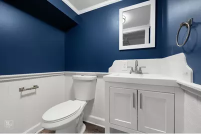 120 E Fremont Avenue, Elmhurst, IL 60126 - Photo 17