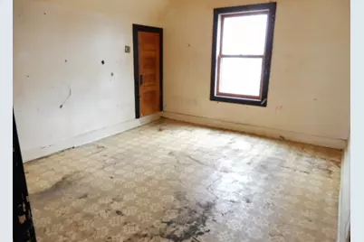 195 W 15th Street, Chicago Heights, IL 60411 - Photo 13