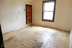 195 W 15th St, Chicago Heights, IL 60411 - Photo 13