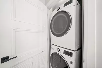 [Address not provided], Chicago, IL 60641 - Photo 23