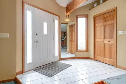 105 Lincoln Avenue, Fox River Grove, IL 60021 - Photo 7