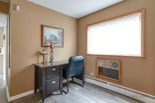 105 Lincoln Ave, Fox River Grove, IL 60021 - Photo 11