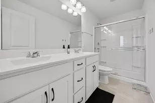 2317 Alumni Dr, Schaumburg, IL 60173 - Photo 13