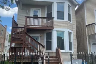 3223 N Albany Ave, Chicago, IL 60618 - Photo 1
