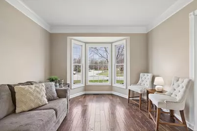 808 Wedgewood Drive, Crystal Lake, IL 60014 - Photo 15