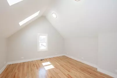 2112 W Roscoe Street #2R, Chicago, IL 60618 - Photo 7