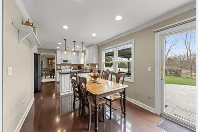 2356 Richmond Drive, Wheaton, IL 60189 - Photo 13