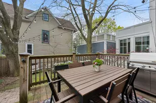 1463 W Sunnyside Ave, Chicago, IL 60640 - Photo 27