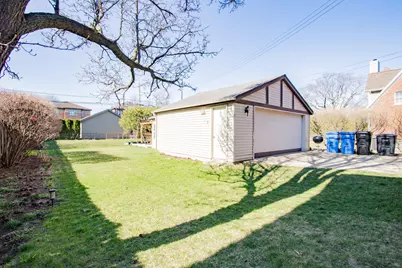 6176 N Nassau Avenue, Chicago, IL 60631 - Photo 23