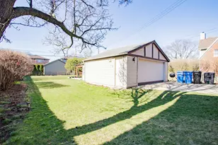 6176 N Nassau Ave, Chicago, IL 60631 - Photo 23