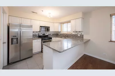 425 S Harvey Avenue #C, Oak Park, IL 60302 - Photo 7