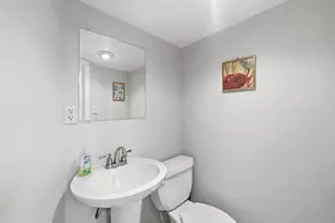 5135 W Melrose St, Chicago, IL 60641 - Photo 29