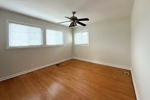 240 Hatlen Ave, Mount Prospect, IL 60056 - Photo 21