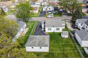 1719 Kelly Ave, Crest Hill, IL 60403 - Photo 17