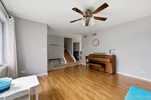 703 Ferret Crossing, Oswego, IL 60543 - Photo 5