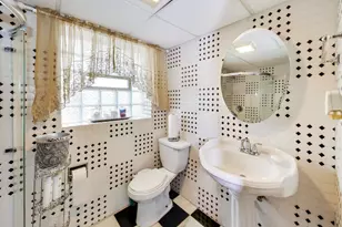 2215 S Bradford Dr, Wheaton, IL 60189 - Photo 29