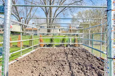 2215 S Bradford Drive, Wheaton, IL 60189 - Photo 39