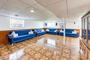 2215 S Bradford Dr, Wheaton, IL 60189 - Photo 25