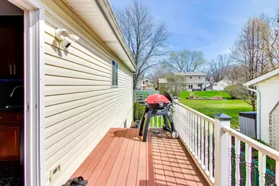 2215 S Bradford Drive, Wheaton, IL 60189 - Photo 31