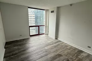 200 N Dearborn St, Chicago, IL 60601 - Photo 3