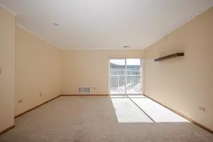 801 N McLean Blvd, Elgin, IL 60123 - Photo 3