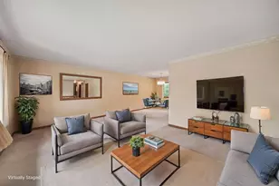 6534 Taylor Dr, Woodridge, IL 60517 - Photo 3