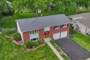 6534 Taylor Dr, Woodridge, IL 60517 - Photo 27