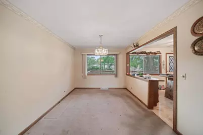 6534 Taylor Drive, Woodridge, IL 60517 - Photo 15