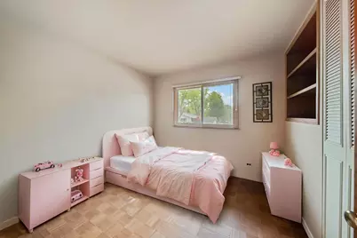 6534 Taylor Drive, Woodridge, IL 60517 - Photo 9