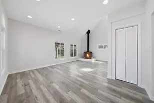 400 S Hebbard St, Joliet, IL 60433 - Photo 5