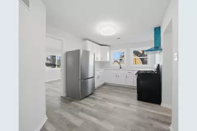 400 S Hebbard Street, Joliet, IL 60433 - Photo 7