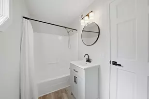 400 S Hebbard St, Joliet, IL 60433 - Photo 11