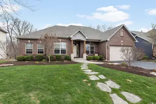 347 Windham Cir, Yorkville, IL 60560 - Photo 1