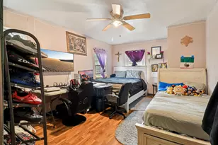 796 Parkway Ave, Elgin, IL 60120 - Photo 15